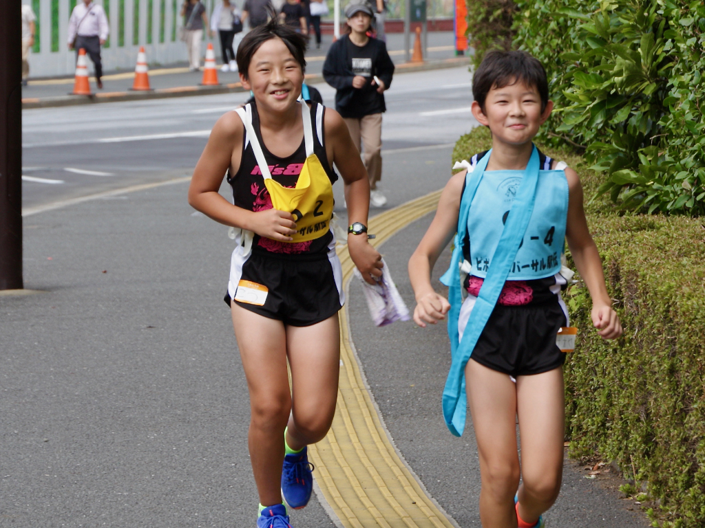 ピポ・ユニバーサル駅伝2025