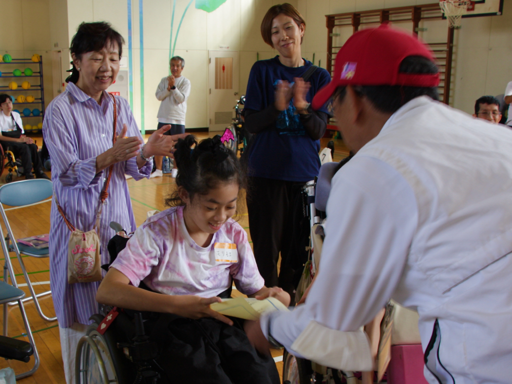 ピポ・ユニバーサル駅伝2025表彰式