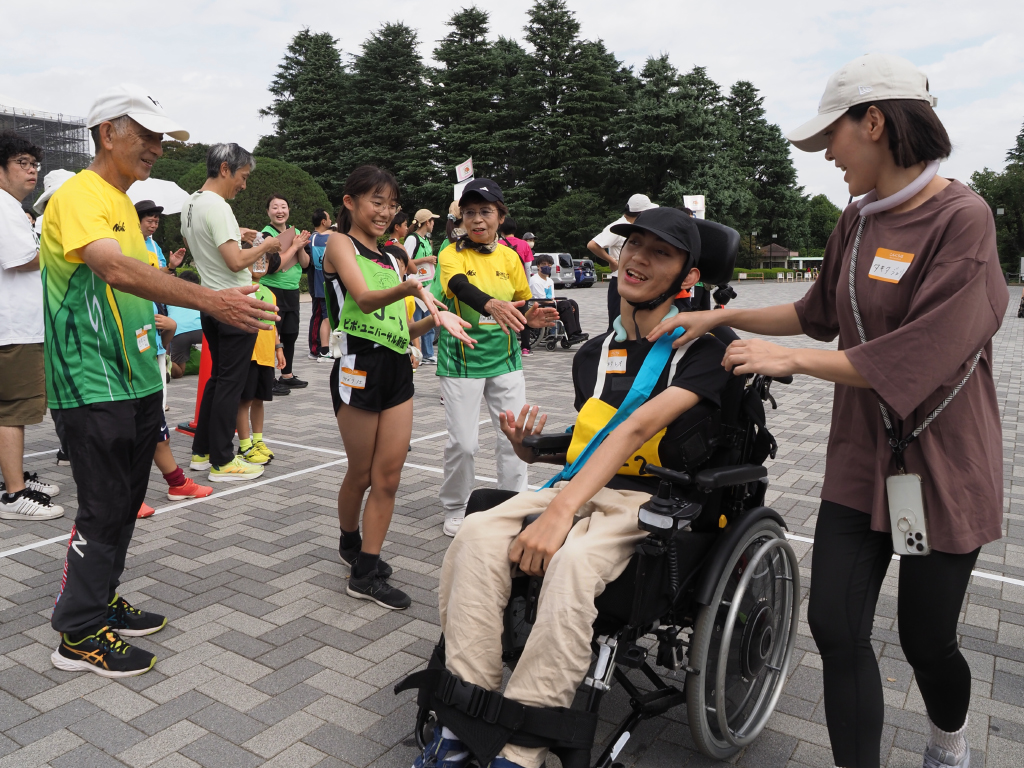 ピポ・ユニバーサル駅伝2025