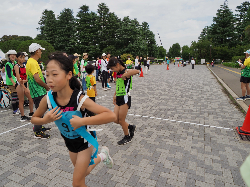 ピポ・ユニバーサル駅伝2025